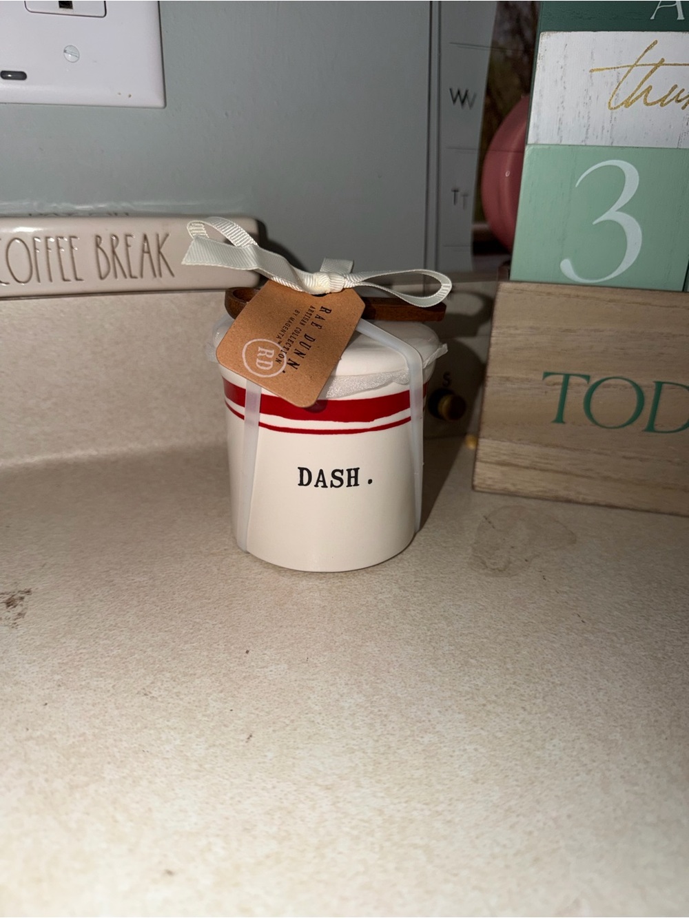 Rae dunn dash container with wood spoon